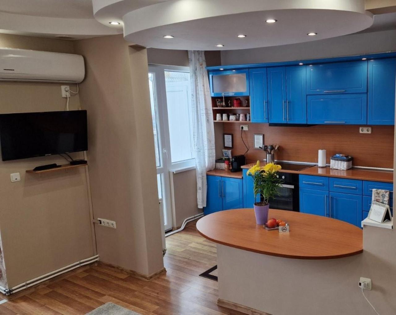 Boutique Apartment Jana ชูเมน ภายนอก รูปภาพ